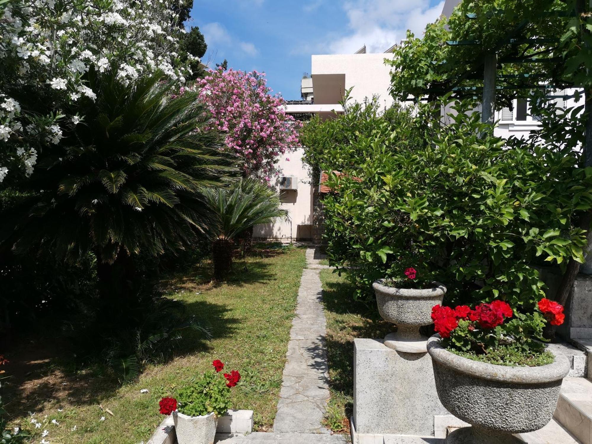 Apartments Maris Garden Petrovac Exterior foto